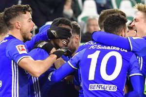 Vokietijoje „Schalke“ trim taškais sumažino atsilikimą nuo lyderių