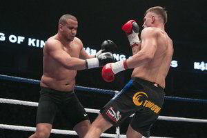 Bušido vakarą vainikavo S. Maslobojevas, per pusantros minutės suknežinęs nosį marokiečiui