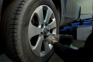 Artėja laikas keisti padangas: klausimai, į kuriuos turi atsakyti kiekvienas vairuotojas