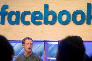 Smūgis M. Zuckerbergui – piniginė per vieną dieną palengvėjo 6 milijardais