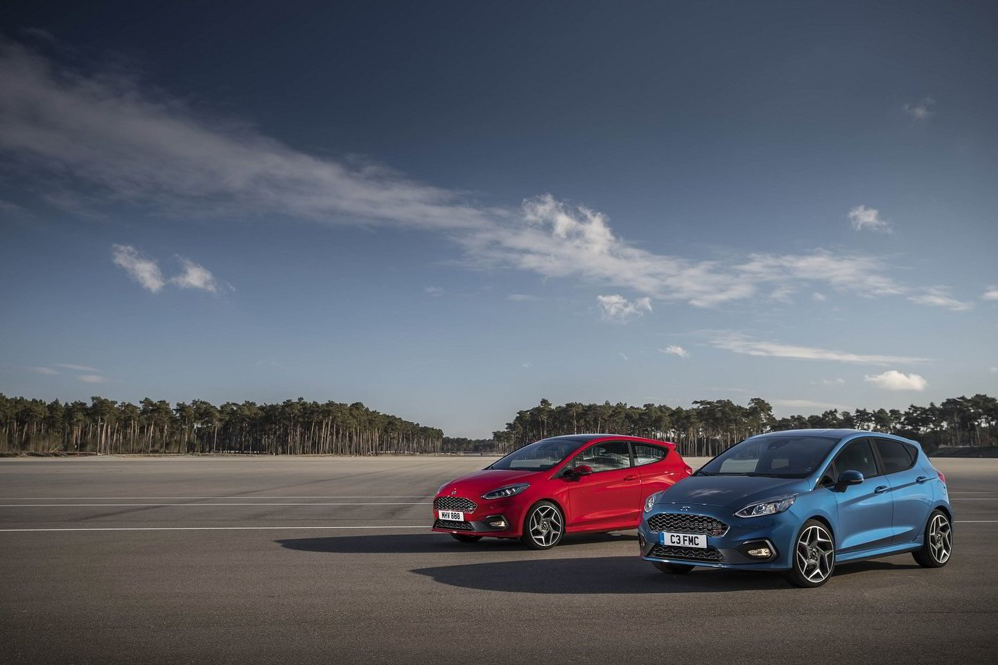  Naujoji „Fiesta ST“ turės net 200 AG ir lenktyninių technologijų.<br> Gamintojo nuotr.