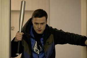 „Pasmerkti IV“ aktoriui Arnui Butkui – nauji iššūkiai filmavimo aikštelėje ir tėvystėje