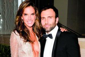  „Victoria’s Secret“ angelas Alessandra Ambrosio išsiskyrė su sužadėtiniu 