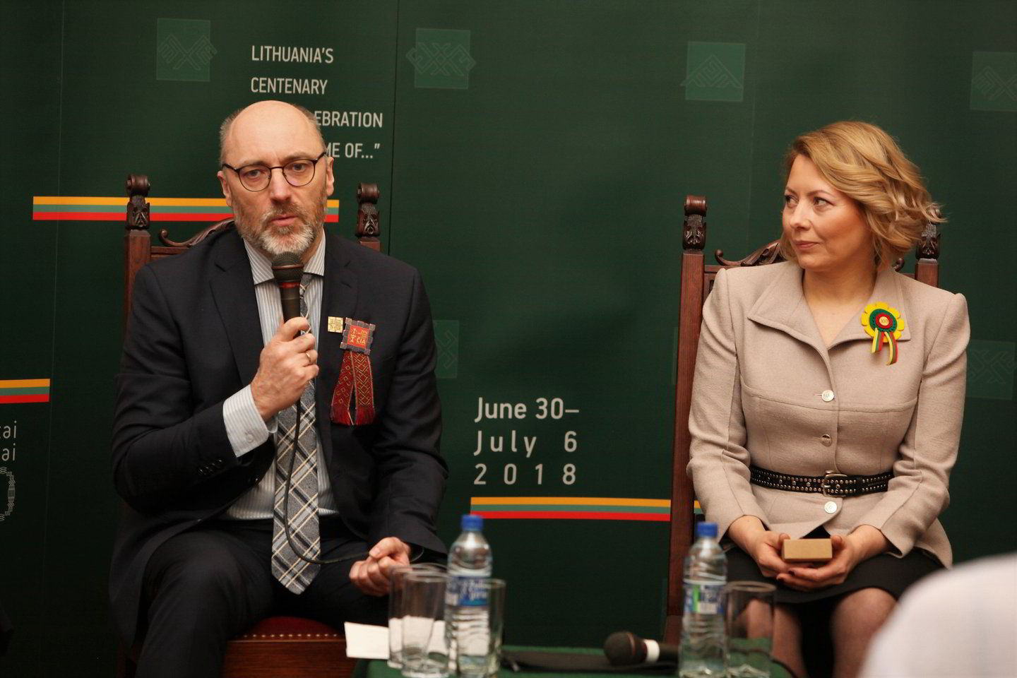 Dainų šventės vadovas - Lietuvos nacionalinio kultūros centro direktorius S.Liausa.<br> J.Tumasonio nuotr.