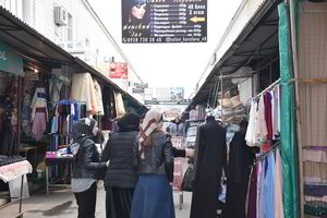 Garsusis Grozno Berkat, kuriame nugaras lenkia moterys (IV)