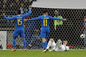 Brazilija pasišaipė iš planetos futbolo pirmenybių šeimininkės Rusijos