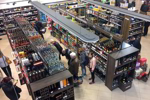 „MV GROUP Production“ duotas leidimas įsigyti „Guberniją“