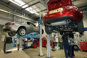 Automobilio paruošimas pavasariui: į ką reikėtų atkreipti dėmesį?