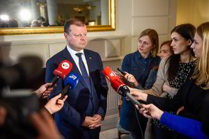 Politologai aiškinasi, kodėl S. Skvernelis leidžiasi į ginčus dėl santykių su Rusija