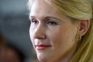 Teatro dieną Seimas nusilenkė VRK vadovei, o ne opozicijai 