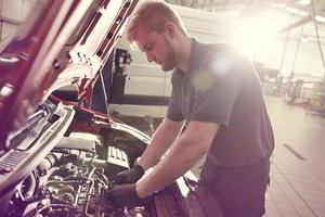 8 patarimai, kaip tinkamai paruošti automobilį šiltajam sezonui