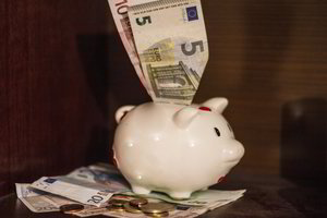 Pasiūlė būdą, kaip valdžia galėtų padėti sutaupyti pradiniam būsto įnašui