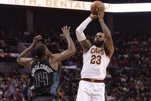 NBA naktis: LeBronas Jamesas pasiekė legendinio Michaelo Jordano seriją