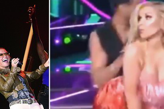 Garsi dainininkė raudonavo iš gėdos – šokio metu parodė daugiau nei reikėjo