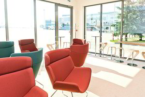 Už išskirtinę salę milijoną eurų paklojęs Vilniaus oro uostas dabar ją griaus