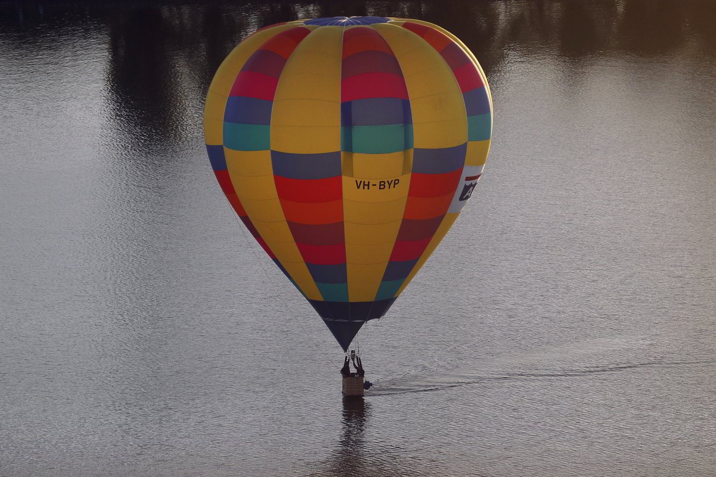  Oro balionas padarė avariją.<br> Reuters/Scanpix nuotr.