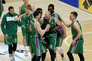 Penktadienis Eurolygoje: pergales nešė metimai paskutinėmis sekundėmis