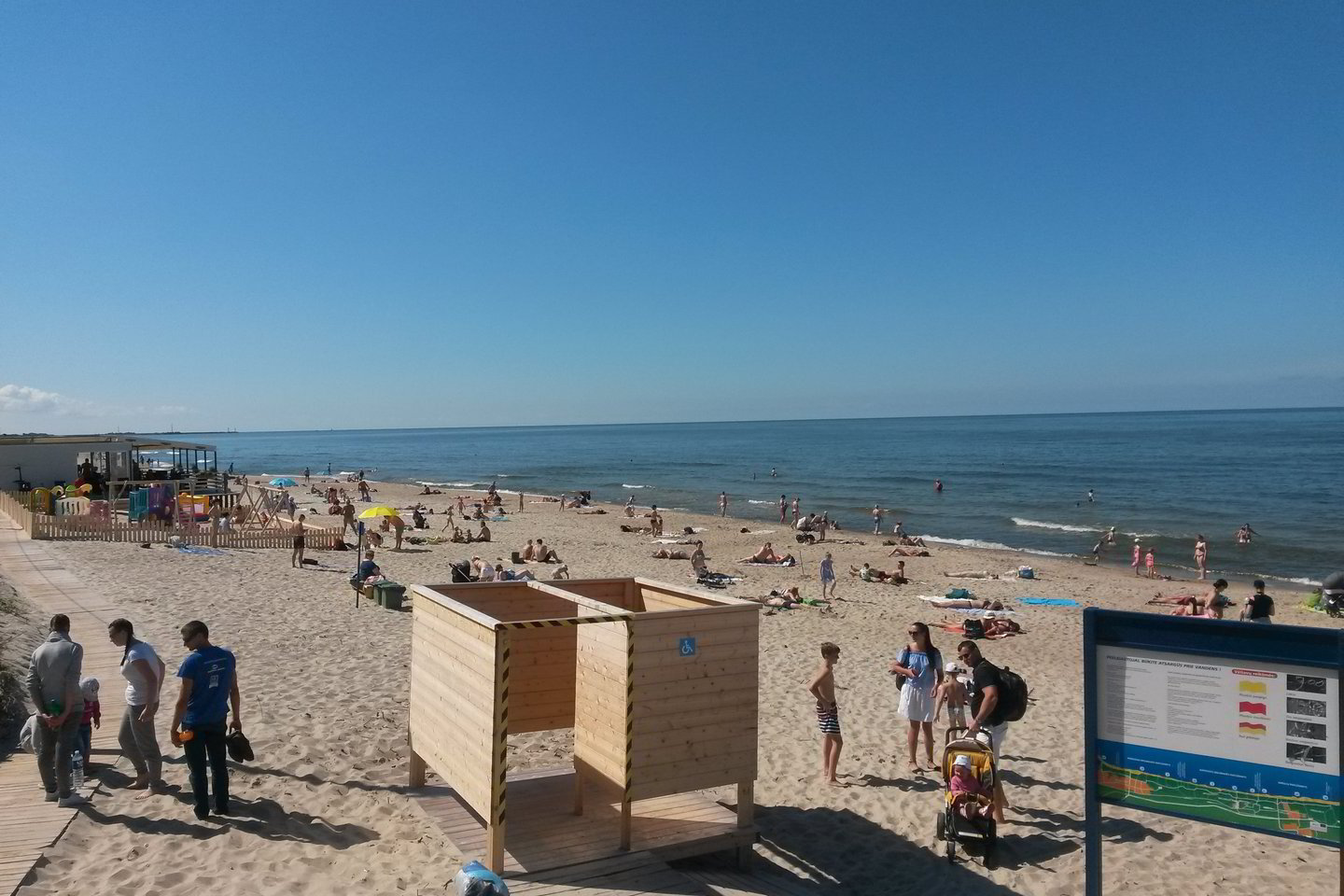  Šią va­sa­rą Mė­ly­no­ji vė­lia­va plaiks­ty­sis dvie­juo­se Klai­pė­dos pap­lū­di­miuo­se – ne tik Smil­ty­nės, bet ir Ant­ro­sios Meln­ra­gės. 