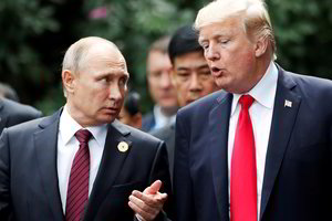 Kremlius: Donaldas Trumpas siūlė Vladimirui Putinui atvykti į Baltuosius rūmus