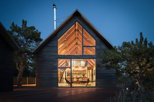 195 kv. metrų šeimos name svarbiausias dalykas – ne jo viduje