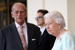 Karalienės Elizabeth II vyras princas Philipas paguldytas į ligoninę