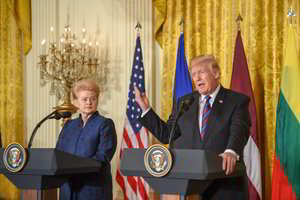 Politologai: Donaldas Trumpas išnaudojo Baltijos šalių vadovų vizitą vidaus politikai