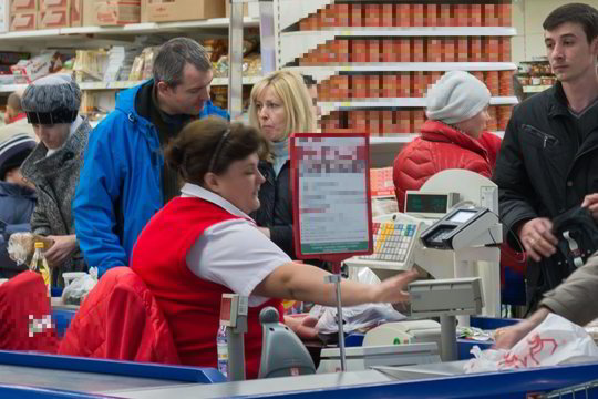 Teismą laimėjusiai vaistininkei – darbdavių kerštas: „Nepadėjo net „TV Pagalba“