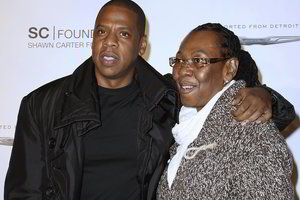 JAV reperio Jay-Z motina prisipažino sūnui esanti lesbietė