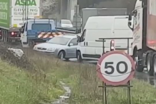 Spūsties išvengti bandęs vairuotojas sugalvojo įžūlų planą