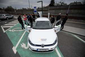 Planuojate pirkti elektromobilį? Privalote žinoti svarbų dalyką apie jo draudimą