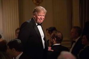 Į slaptas Donaldo Trumpo vakarienes kviečiami tik išskirtiniai žmonės