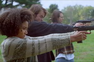 Amandla Stenberg trileryje „Tamsiausios galios“ – iksmenų verta paauglė