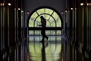 JAV aptiko „pašalinę veiklą“: nerimą sukėlė šnipų prietaisai 