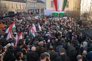 Vengrijoje prognozuojamas premjero Orbano perrinkimas, bet intriga išlieka
