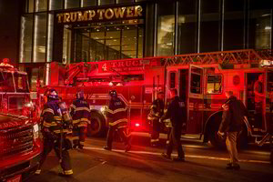 D. Trumpo dangoraižyje Niujorke kilo gaisras, žuvo žmogus