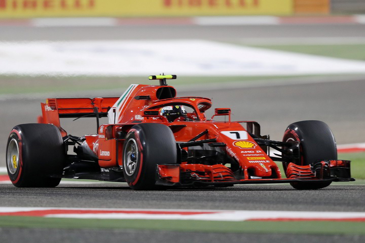 Bahreino „Grand Prix“ lenktynių akimirkos.<br>Reuters/Scanpix nuotr.