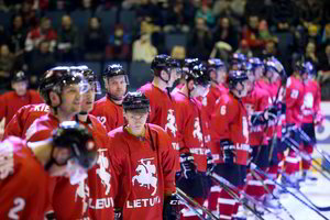 Lietuvos ledo ritulio rinktinė po pratęsimo įveikė Latvijos klubų rinktinę	