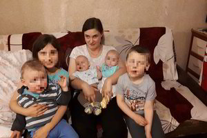 Skurdas bado akis: alkoholiką palikusi mama su 5 vaikais neturi kur eiti