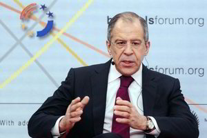 Rusija niekuomet „nenusileis ultimatumams“, sako S. Lavrovas 