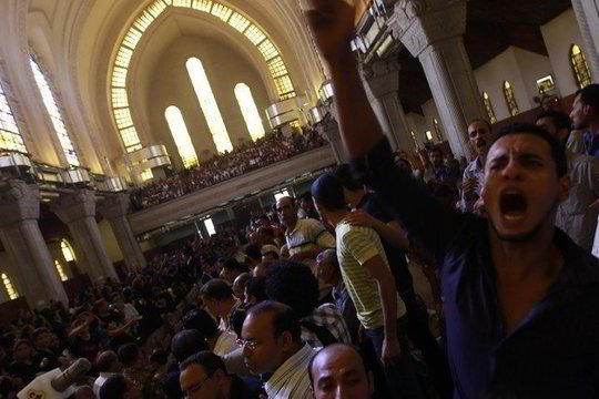 Egipte dėl sprogdinimų koptų bažnyčiose myriop nuteisti 36 žmonės