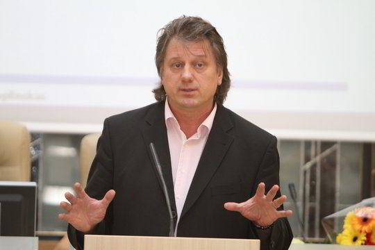 Pacientai reikalauja nušalinti Saulių Čaplinską