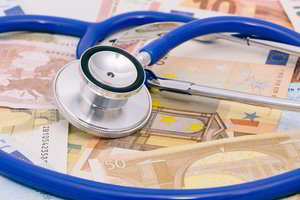 Vilniaus savivaldybė skirs iki 4 mln. eurų medikų algoms