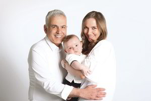 Už žydų milijonieriaus ištekėjusi solistė sulaukė ypatingos laimės