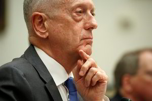 Pentagonas: sprendimas dėl smūgio Sirijai dar nepriimtas