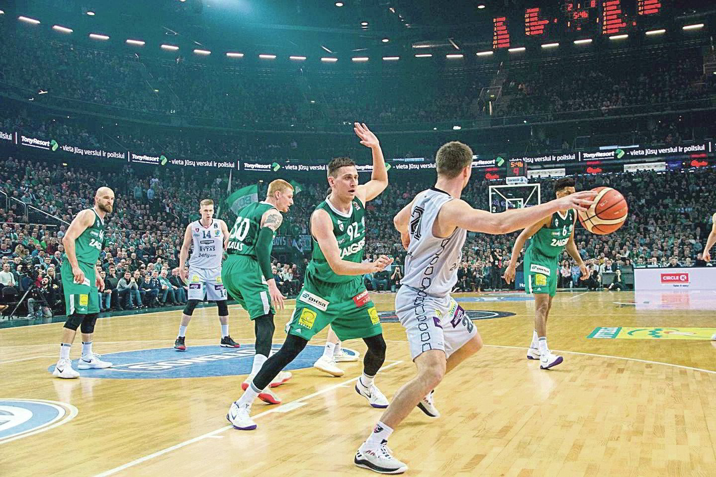 „Lietuvos ryto“ krepšininkai šį sezoną jau šventė pergalę „Žalgirio“ arenoje, pernai gruodžio 10-ąją laimėję 65:63.<br>M.Balčiūno nuotr.