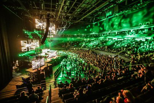 Kauno „Žalgirio“ areną sudrebino galinga šokių fiesta