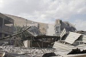 Smūgiai Sirijoje: kas žinoma?