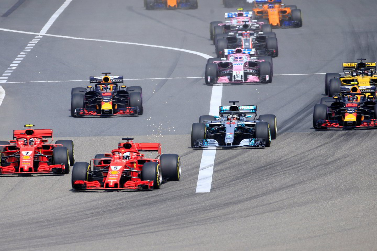 Kinijos „Grand Prix“ lenktynių akimirkos.<br>Reuters/Scanpix nuotr.