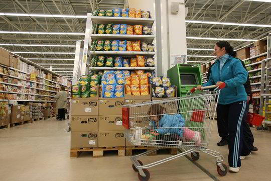 Rusijos žiniasklaida kelia paniką: moko žmones ruoštis branduoliniam karui