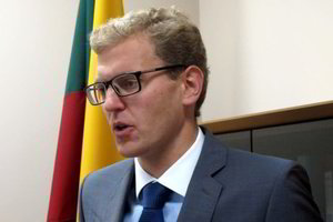 Premjeras į teisingumo ministro pareigas teikia advokato G. Danėliaus kandidatūrą